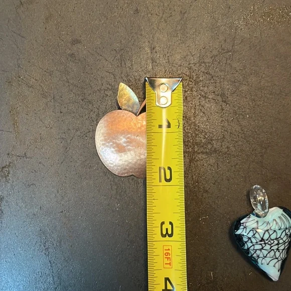 Perfect condition 2 brooches and one pendent - Picture 7 of 13